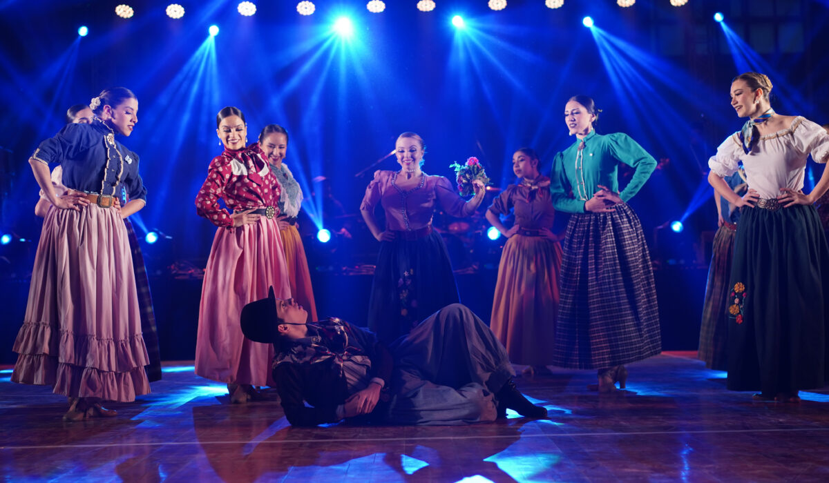 Folklore y Tango de UNA